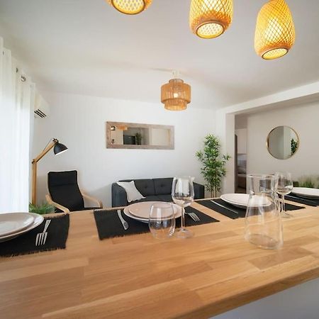 Fully Equipped Apartment With Parking 6 Beds Marseille Exterior photo